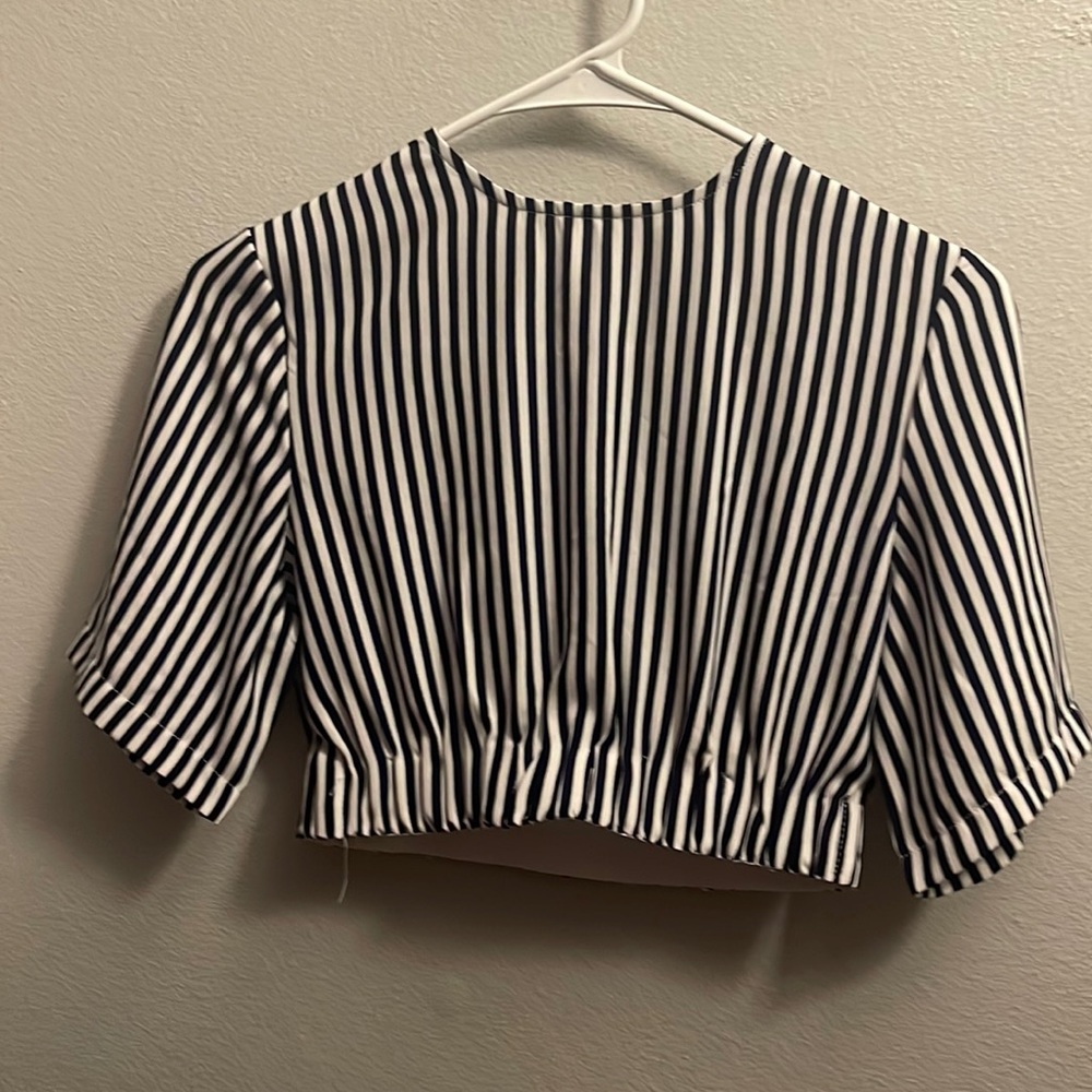 Stripes Crop